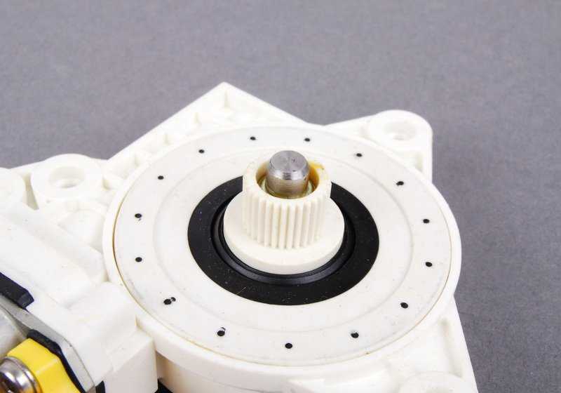 Accionamiento alzacristales derecho OEM 67626954276 para MINI R50, R53, Cabrio R52. Original MINI. - Image 3