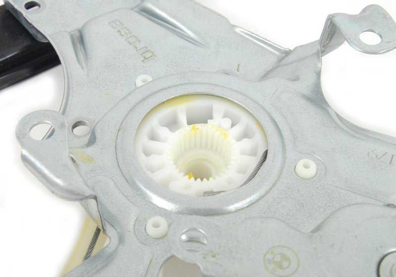 Alzacristales eléctrico delantero izquierdo OEM 51338229105 para BMW Serie 3 E46 (316Ci, 316ti, 318Ci, 318ti). Original BMW. - Image 11