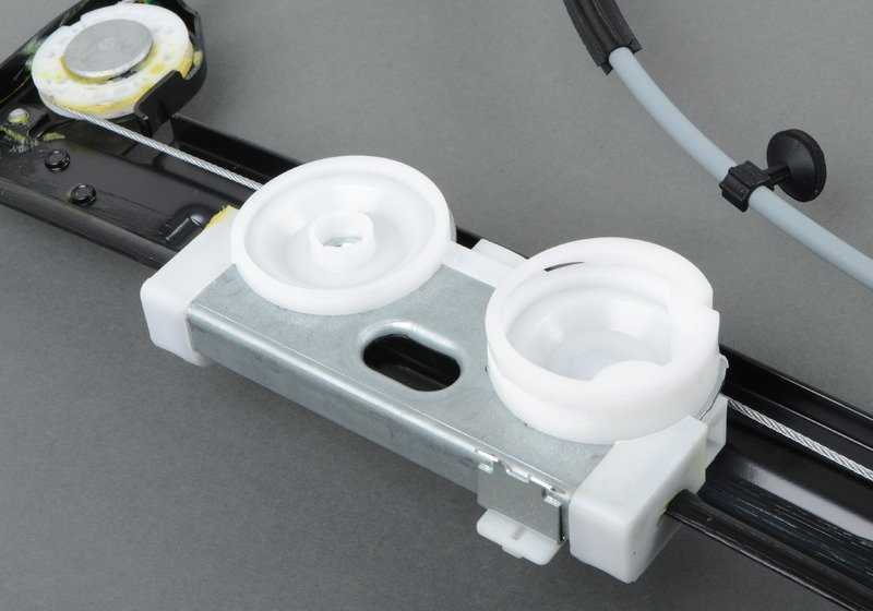 Alzacristales eléctrico derecho OEM 51337039452 para MINI R50, R53, Cabrio R52. Original MINI. - Image 7
