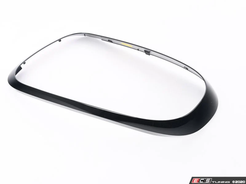 Anillo embellecedor izquierdo para piloto trasero negro brillo OEM 51712414989 para MINI Countryman F60 Cooper, Cooper ALL4… y más. Original MINI. - Image 2