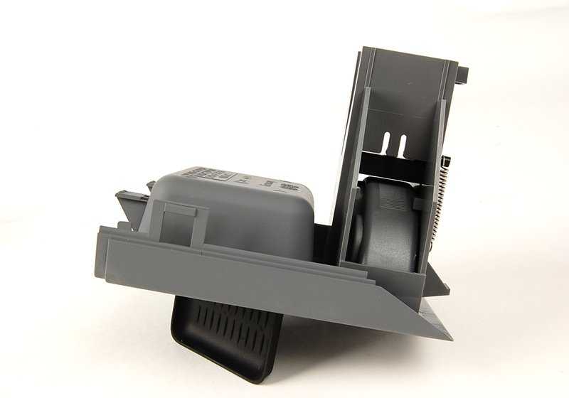 Bandeja de herramientas con compartimento para monedas OEM 51168248505 para BMW Serie 3 E46. Original BMW. - Image 4
