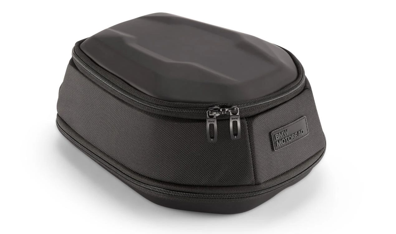 Bolsa sobredepósito negra 5-8 l OEM 77455B3EAA3 para motos BMW R 1300 R, R 1300 RS. Original BMW Motorrad