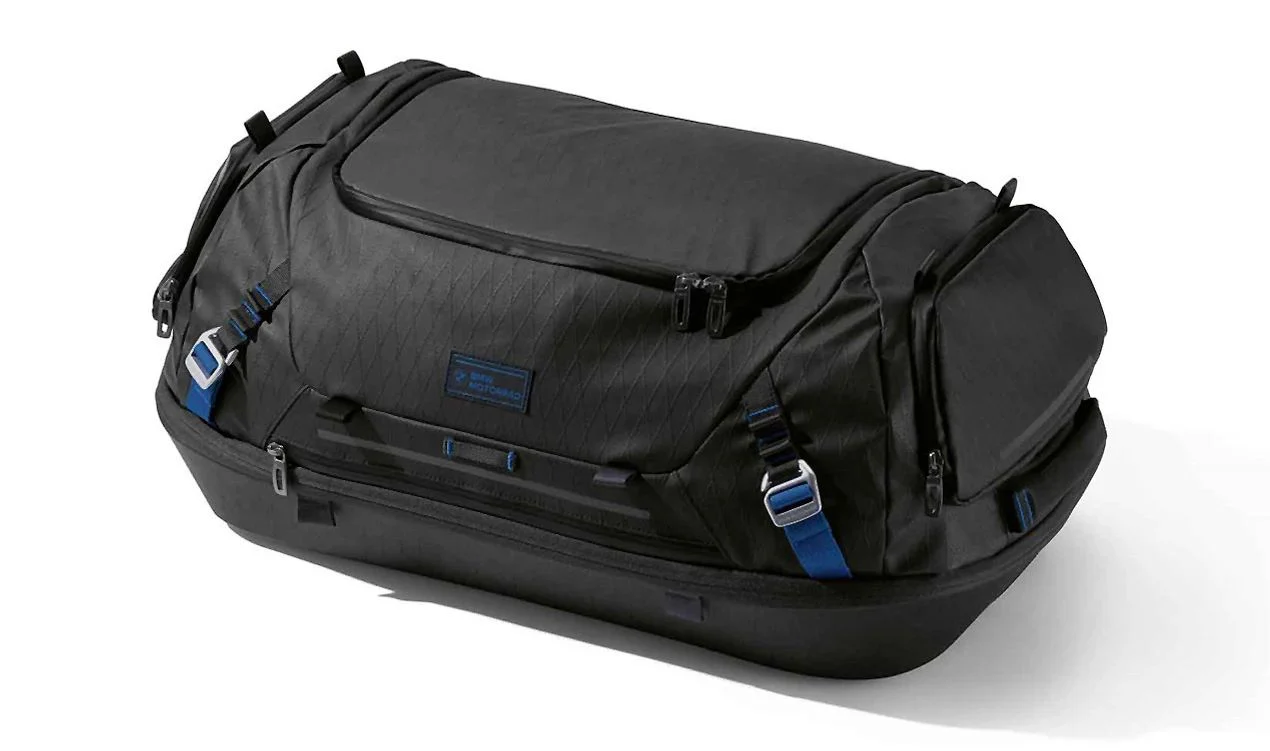 Bolsa trasera Black Collection OEM 77495A0E757 para motos BMW R 1300 GS, R 1250 GS, K 1600 GT, F 850 GS, C 650 GT... y más. Original BMW Motorrad.