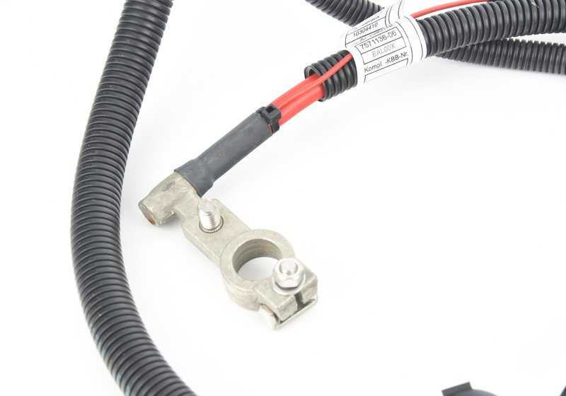 Cable positivo de batería OEM 12427571136 para MINI R56, R56 LCI, Clubman R55, Clubman R55 LCI, Cabrio R57, Cabrio R57 LCI. Original MINI. - Image 2
