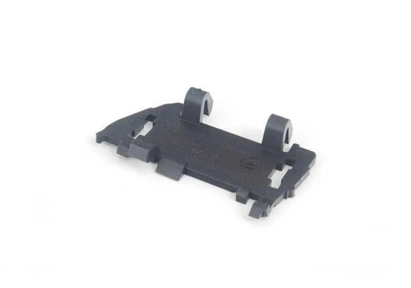 Cierre ciego delantero derecho OEM 51117056946 para BMW Serie 5 E60, E60 LCI, E61, E61 LCI. Original BMW. - Image 2