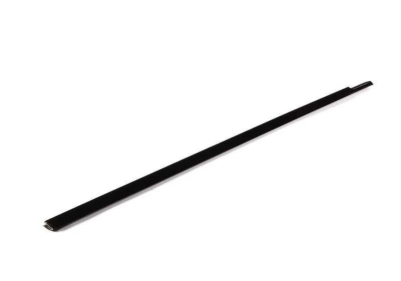 Cubierta de pozo exterior izquierda OEM 51328257701 para BMW X5 E53. Original BMW. - Image 3
