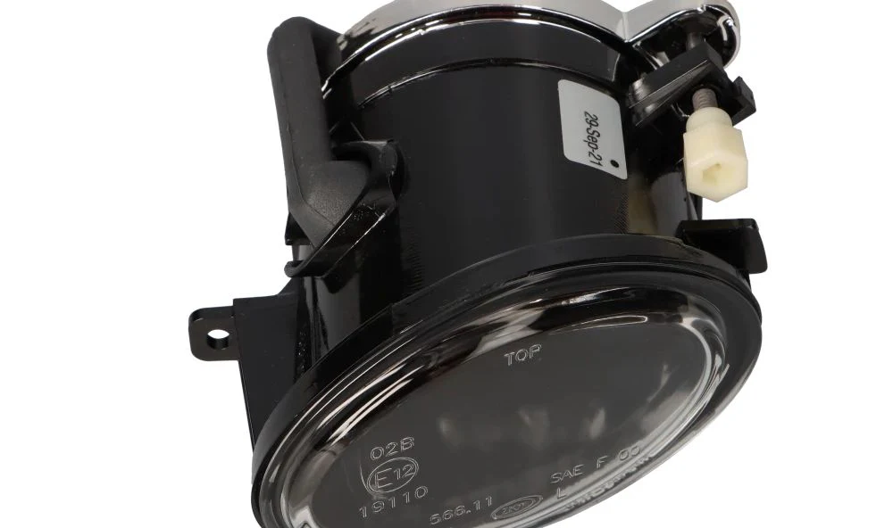 Faro antiniebla izquierdo OEM 63177894017 para BMW E46, E39. Original BMW. - Image 4