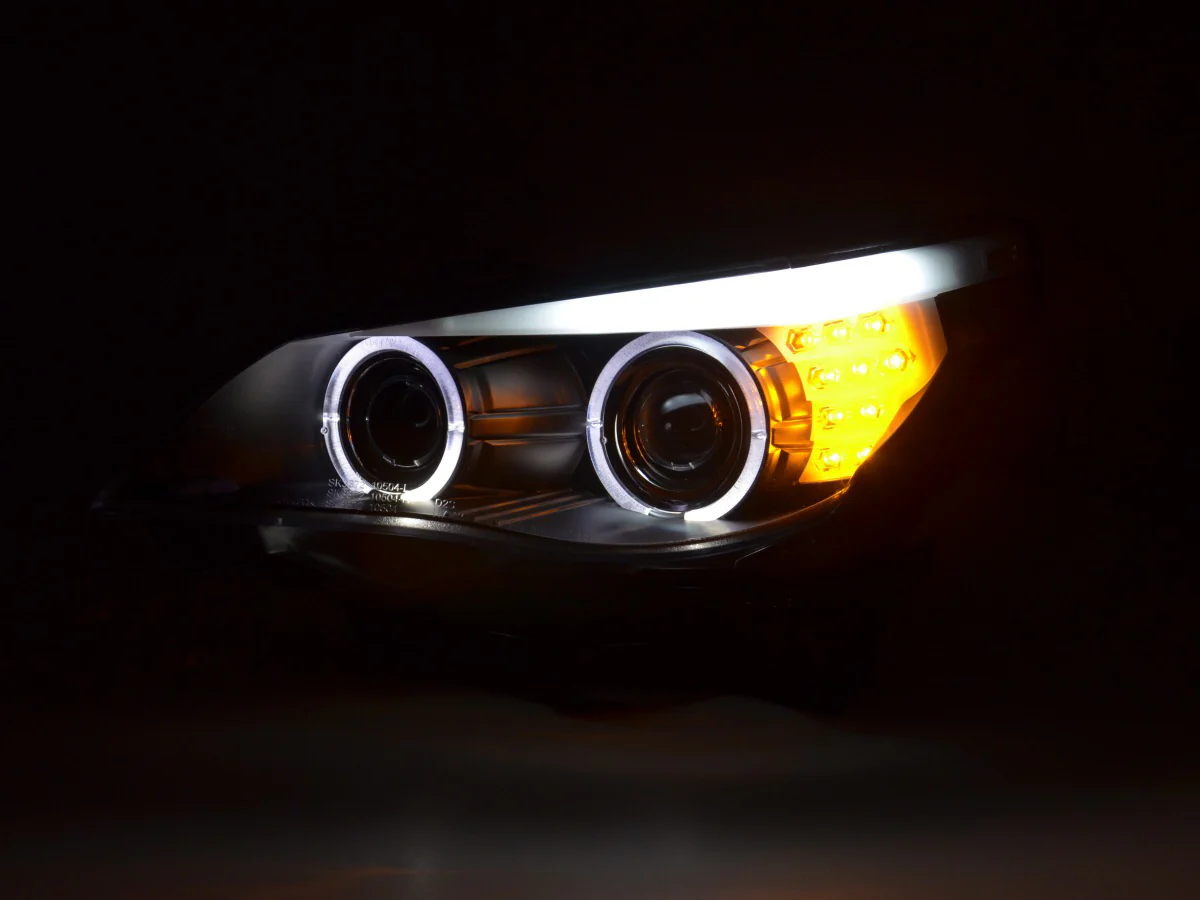 Faros delanteros delanteros BMW Serie 5 E60 / E61 03-07 negro - Image 3
