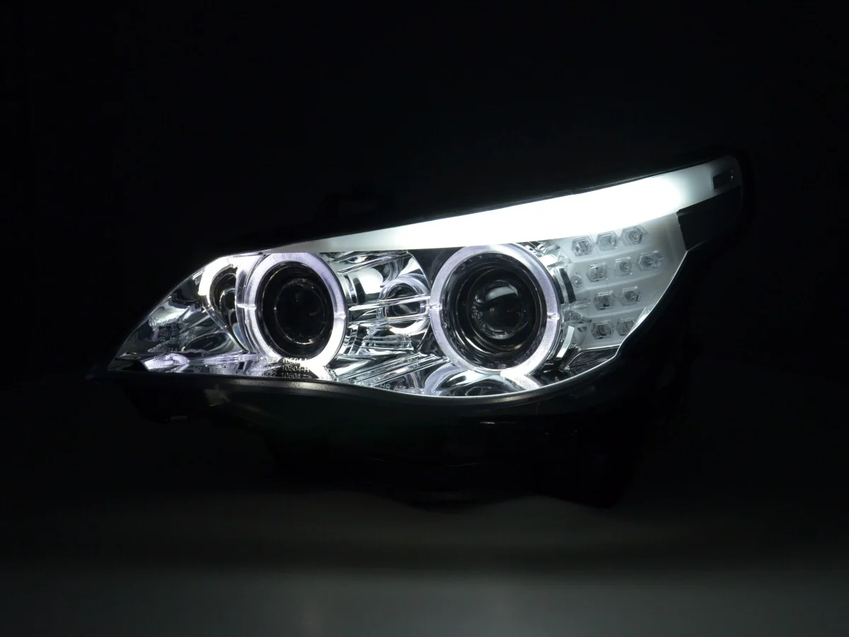 Faros delanteros xenón ojos de angel LED BMW Serie 5 E60 / E61 05-08 cromados para volante a la derecha - Image 3