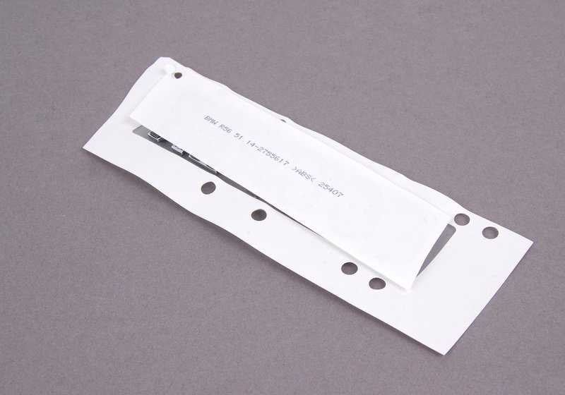 Inscripción "Cooper" OEM 51142755617 para MINI R50, R53, R56, F56, F55, Clubman R55, F54, Cabrio R52, R57, Coupé R58, Countryman R60, F60... y más. Original MINI. - Image 2