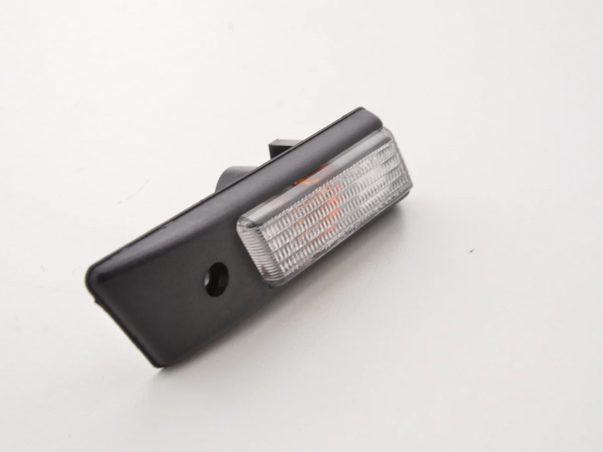 Intermitente lateral izquierdo BMW E32 / E34 - Image 3
