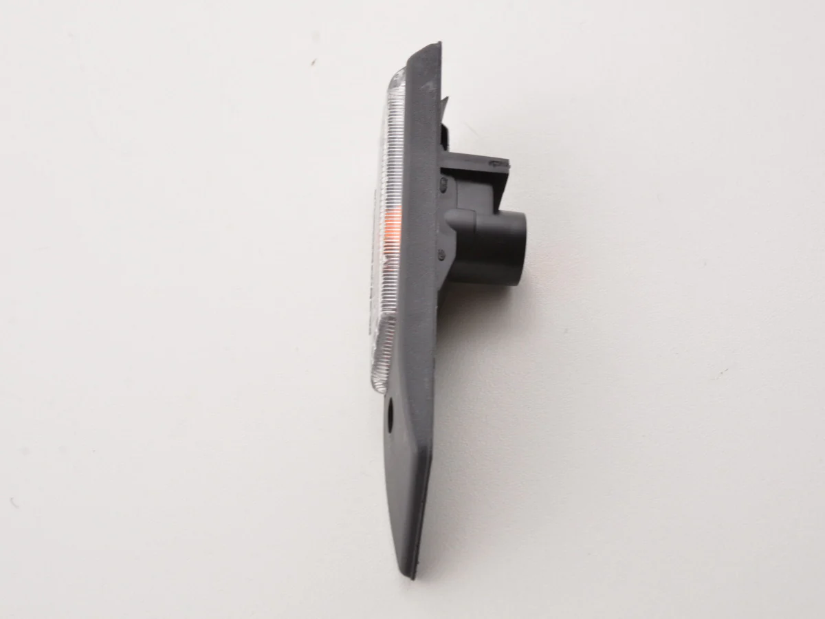 Intermitente lateral izquierdo BMW E32 / E34 - Image 6