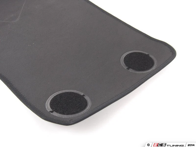 Juego de alfombrillas delanteras y traseras antracita volante a la izquierda OEM 51477336062 para BMW Serie 1 F21 y Serie 2 F22 sin xDrive. Original BMW - Image 3