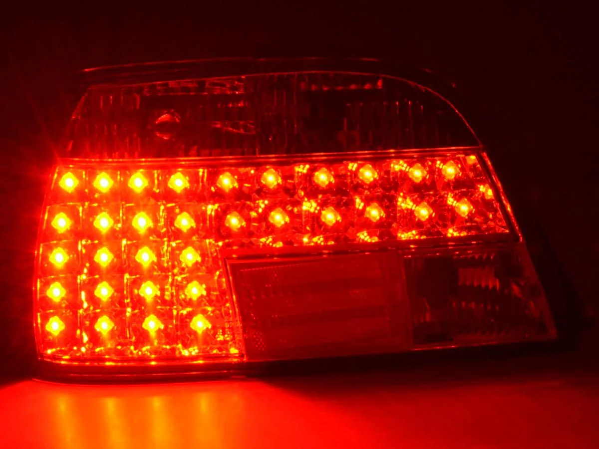 Pilotos traseros LED BMW serie 7 E38 95- rojo / claro - Image 5