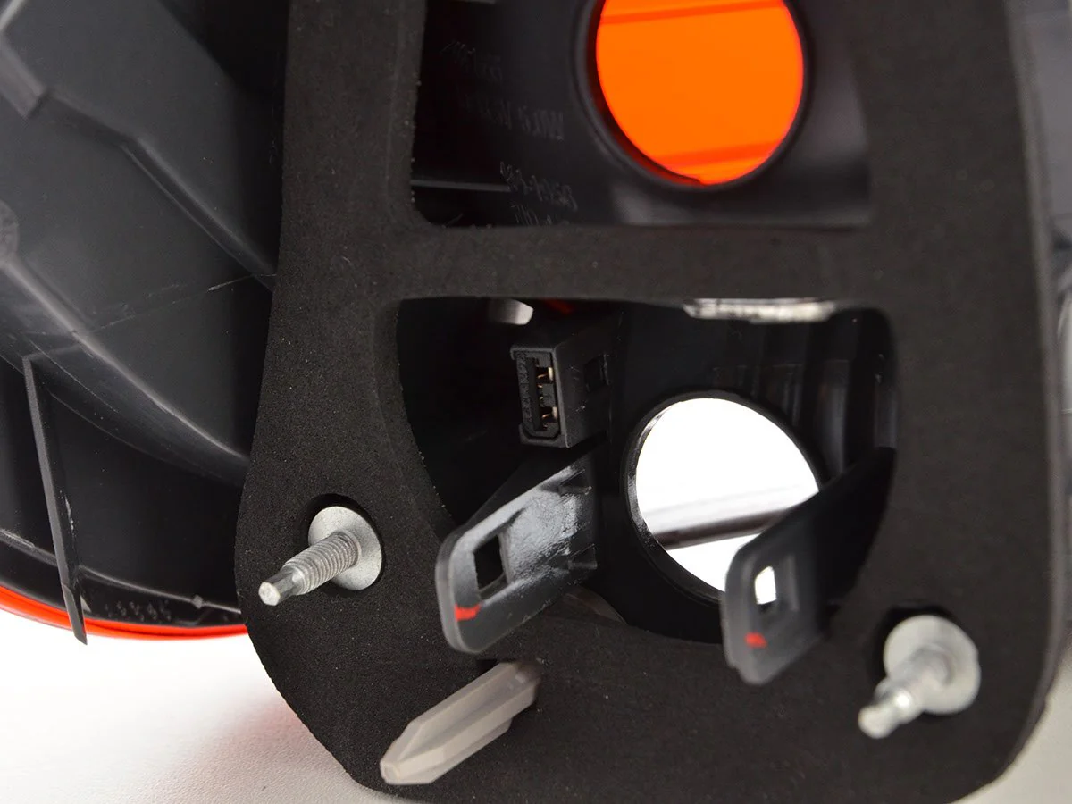 Pilotos traseros LED BMW X1 E84 09-13 rojo / claro - Image 6