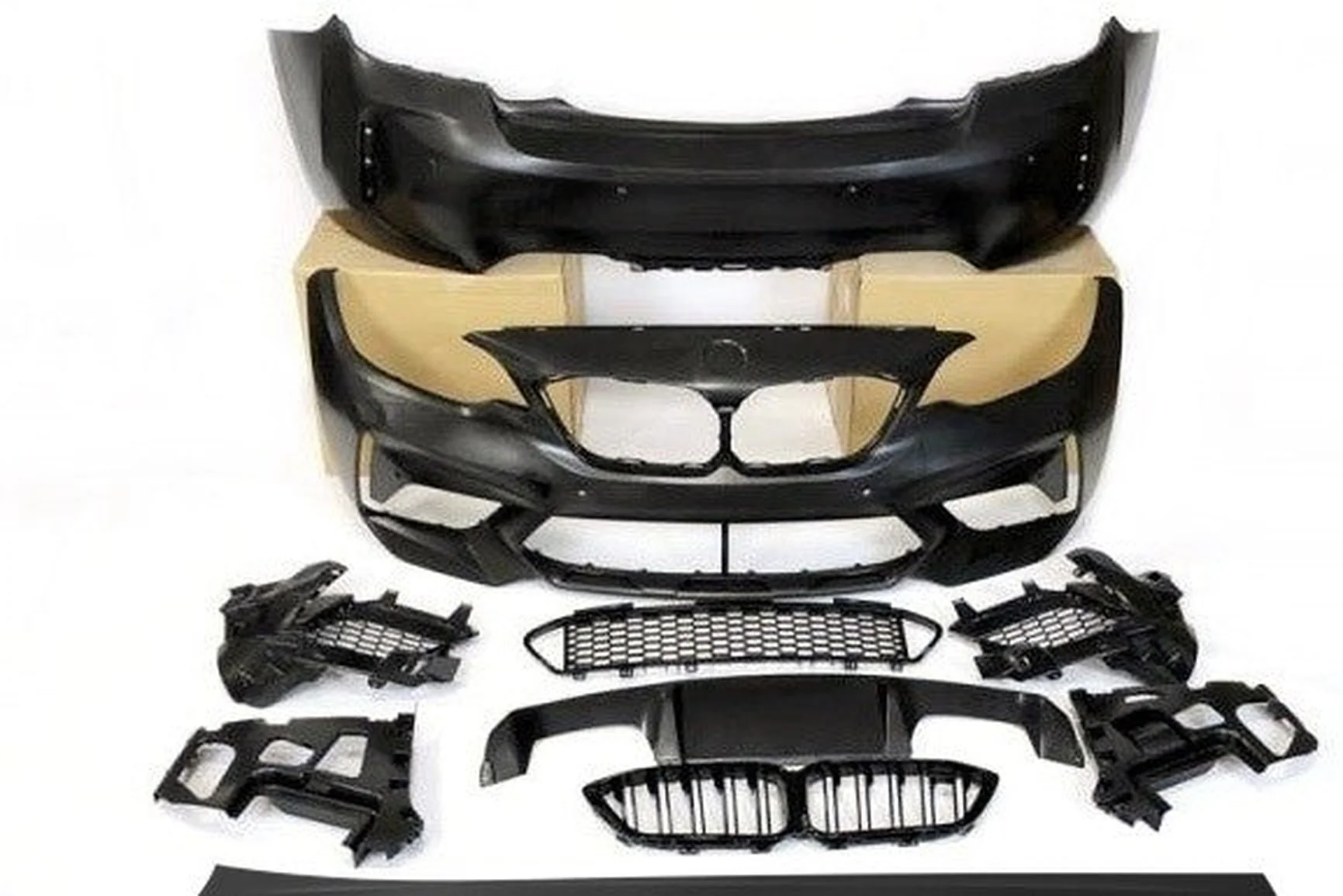 Kit De Carrocería BMW F22 / F23 2013-2019 Look M2 Competition Capó - Image 3