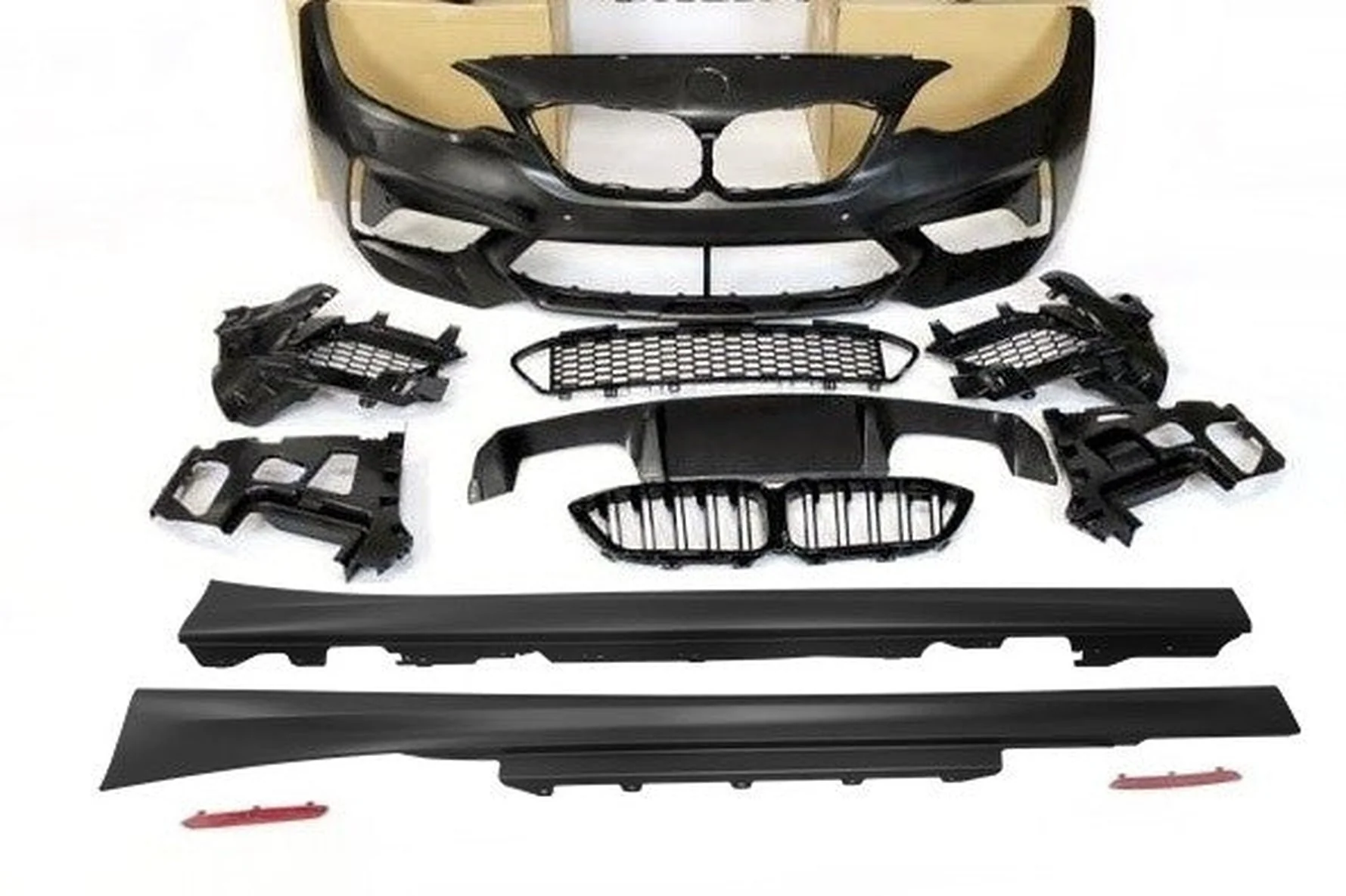 Kit De Carrocería BMW F22 / F23 2013-2019 Look M2 Competition Capó - Image 4