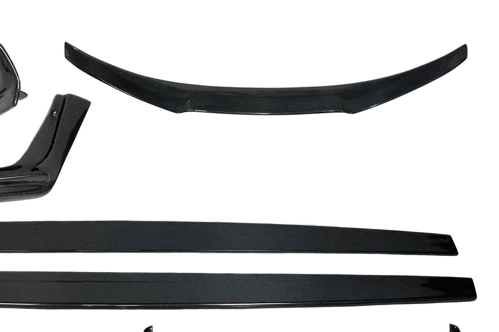 Kit De Carrocería BMW F82 Look M4 Carbono - Image 3
