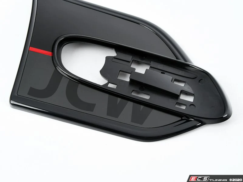 Kit de embellecedores laterales grandes JCW OEM 51132466563 para MINI F55, F56, F56 BEV, F57 alrededor del intermitente. Original MINI. - Image 2