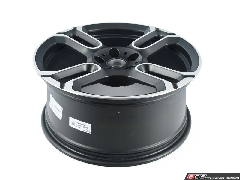 Llanta de aleación 18" 8J ET39 JCW GP Spoke 590 antracita mate metalizado OEM 36116883943 para MINI F56 JCW, JCW GP… y más. Original MINI. - Image 3