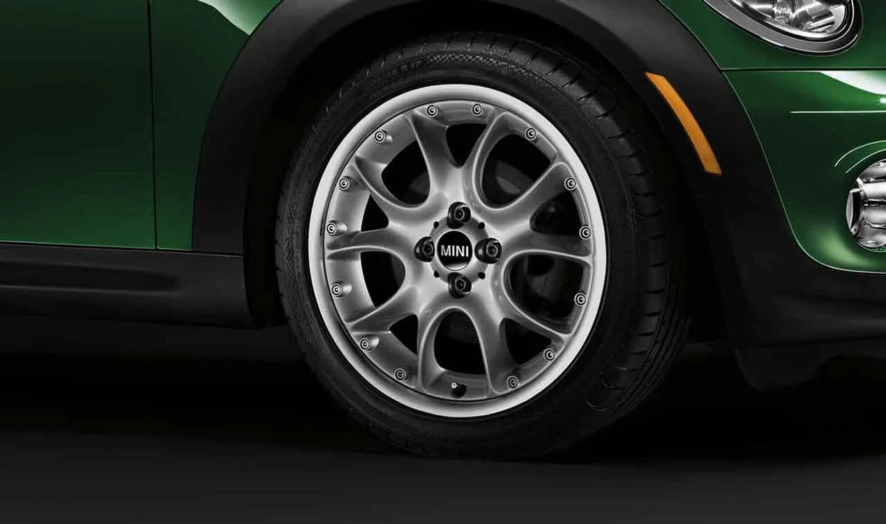 Llanta de aleación 2 piezas plata 7Jx17 ET48 OEM 36116775686 para MINI R50, R53, R56, R55 Clubman, R52 Cabrio, R57 Cabrio, R58 Coupé, R59 Roadster… y más. Original MINI. - Image 5