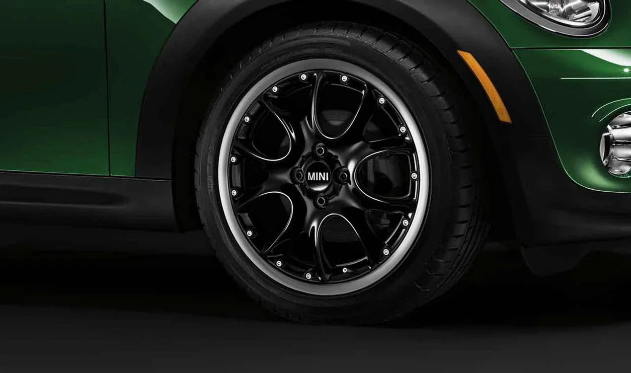 Llanta de aleación 7Jx17 ET48 negra (2 piezas) OEM 36116787710 para MINI R50, R53, R56, Clubman R55, Cabrio R52/R57, Coupé R58, Roadster R59... y más. Original MINI. - Image 4