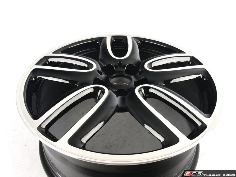 Llanta de aleación 8Jx19 ET47 JCW Course Spoke 523 Jet Black Uni OEM 36116856035 para MINI Countryman F60, F60 LCI y más. Original MINI. - Image 3