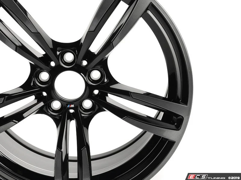 Llanta de aleación ligera 19" 9J ET29 Jet Black bicolor (M radios dobles estilo 437) OEM 36112284550 para BMW M2 F87, M3 F80, M4 F82/F83... y más. Original BMW. - Image 2