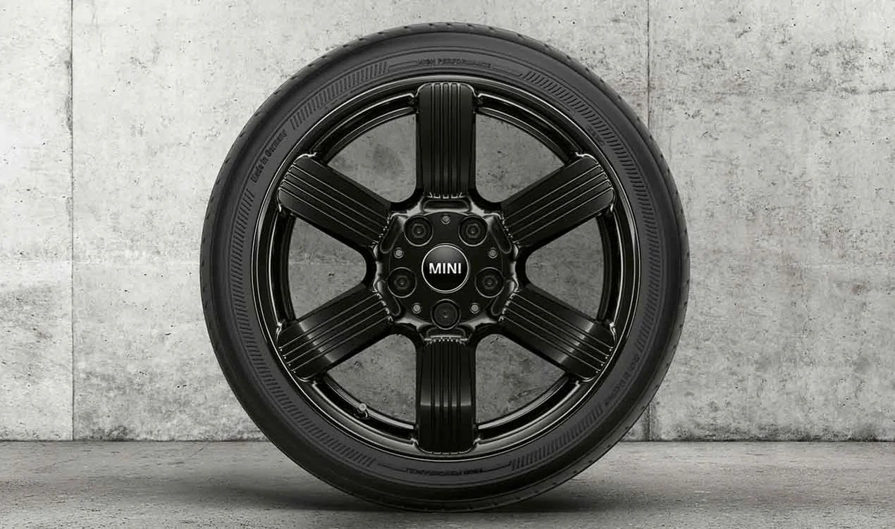 Llanta de aleación ligera jet black uni 17" OEM 36106898289 para MINI F56, F56 LCI, F55, F55 LCI, Cabrio F57... y más. Original MINI.