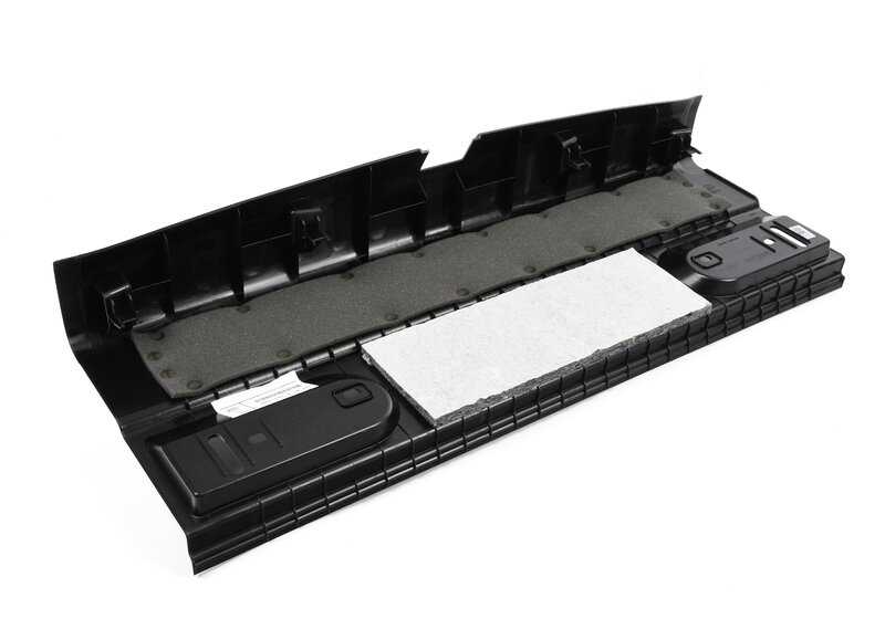 Paramento de borde de portamaleta OEM 51477361765 para MINI Cabrio F57, F57 LCI. Original MINI. - Image 4