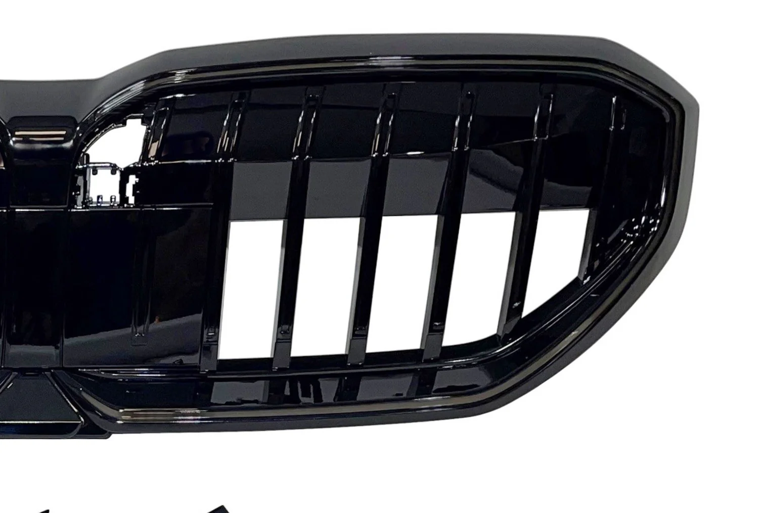 Parrilla BMW G60 / G61 LED Negro Brillo - Image 2