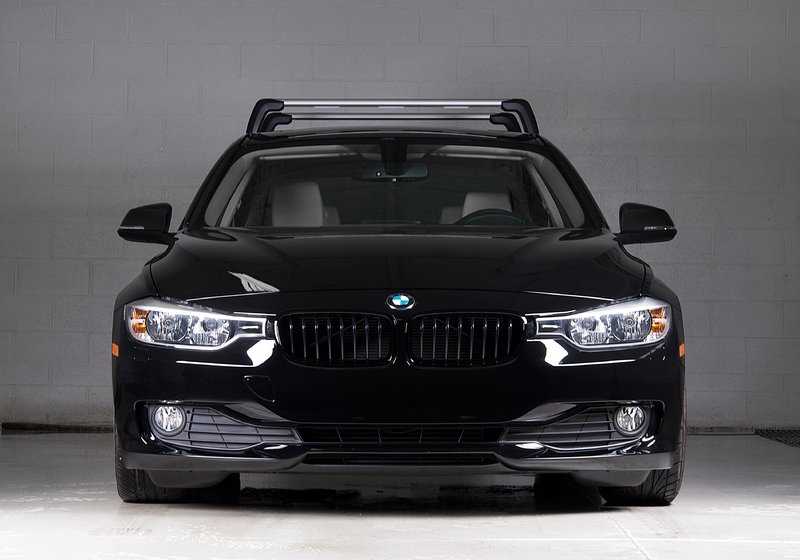 Parrilla decorativa M Performance derecha negro brillo OEM 51712240778 para BMW Serie 3 F30, F30 LCI, F31, F31 LCI. Original BMW. - Image 7