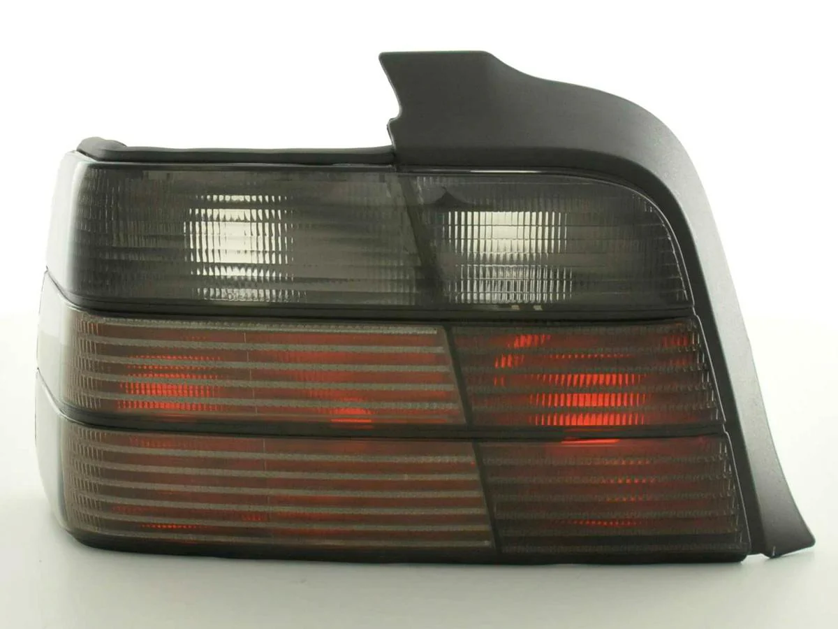Pilotos traseros BMW Serie 3 Berlina E36 91-98 negro