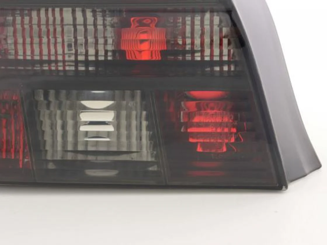 Pilotos traseros BMW Serie 5 Berlina E39 95-00 negro - Image 6