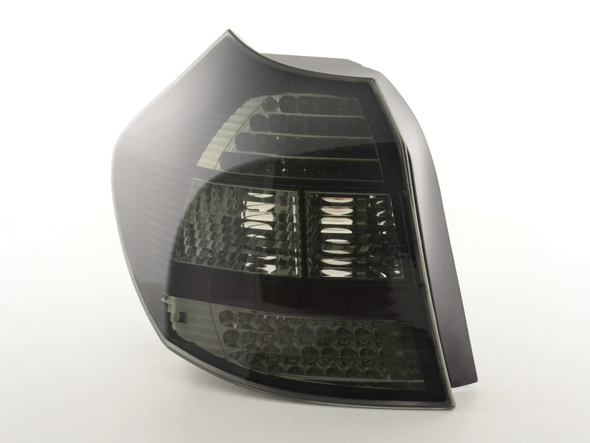 Pilotos traseros LED BMW Serie 1 E87 04-07 negros - Image 6
