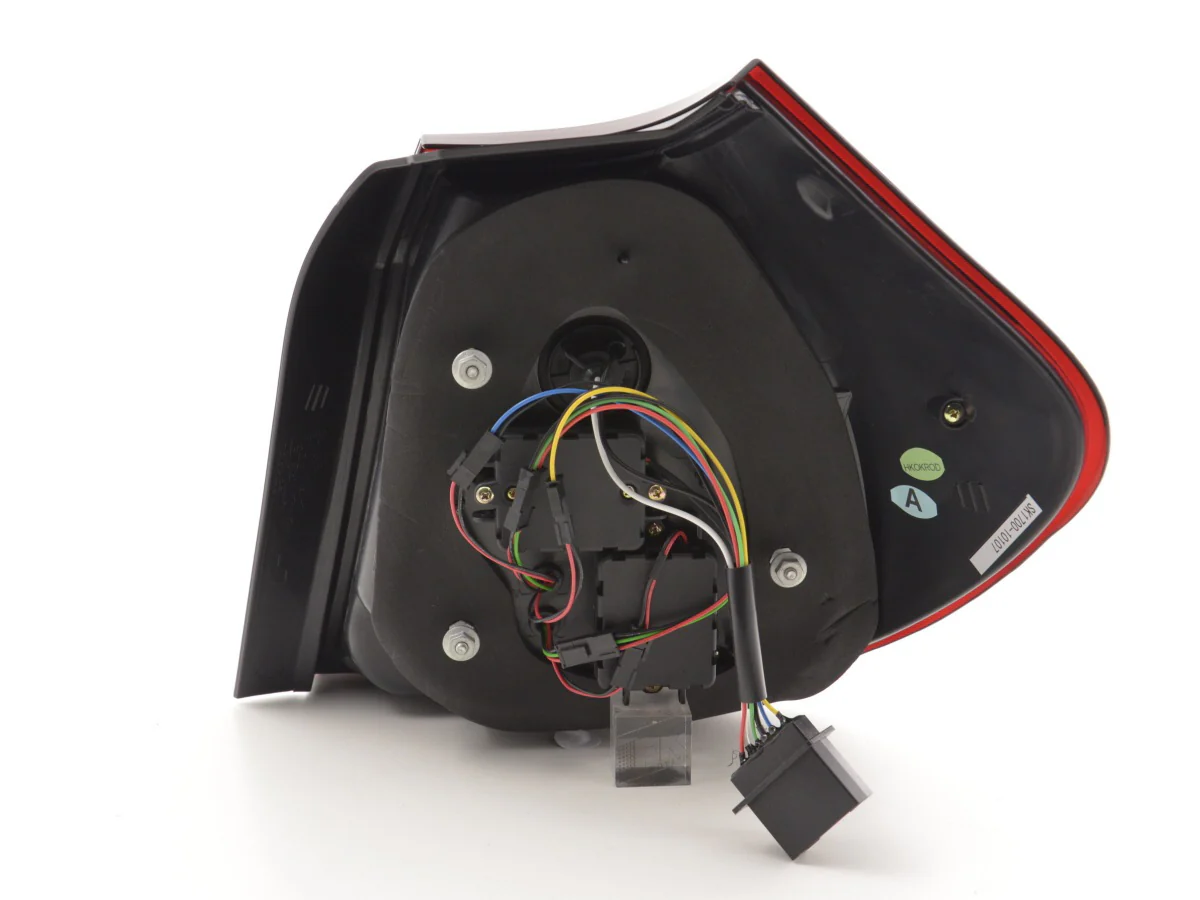Pilotos traseros LED BMW Serie 1 E87 / E81 3/5 puertas 07-11 rojo / negro - Image 6