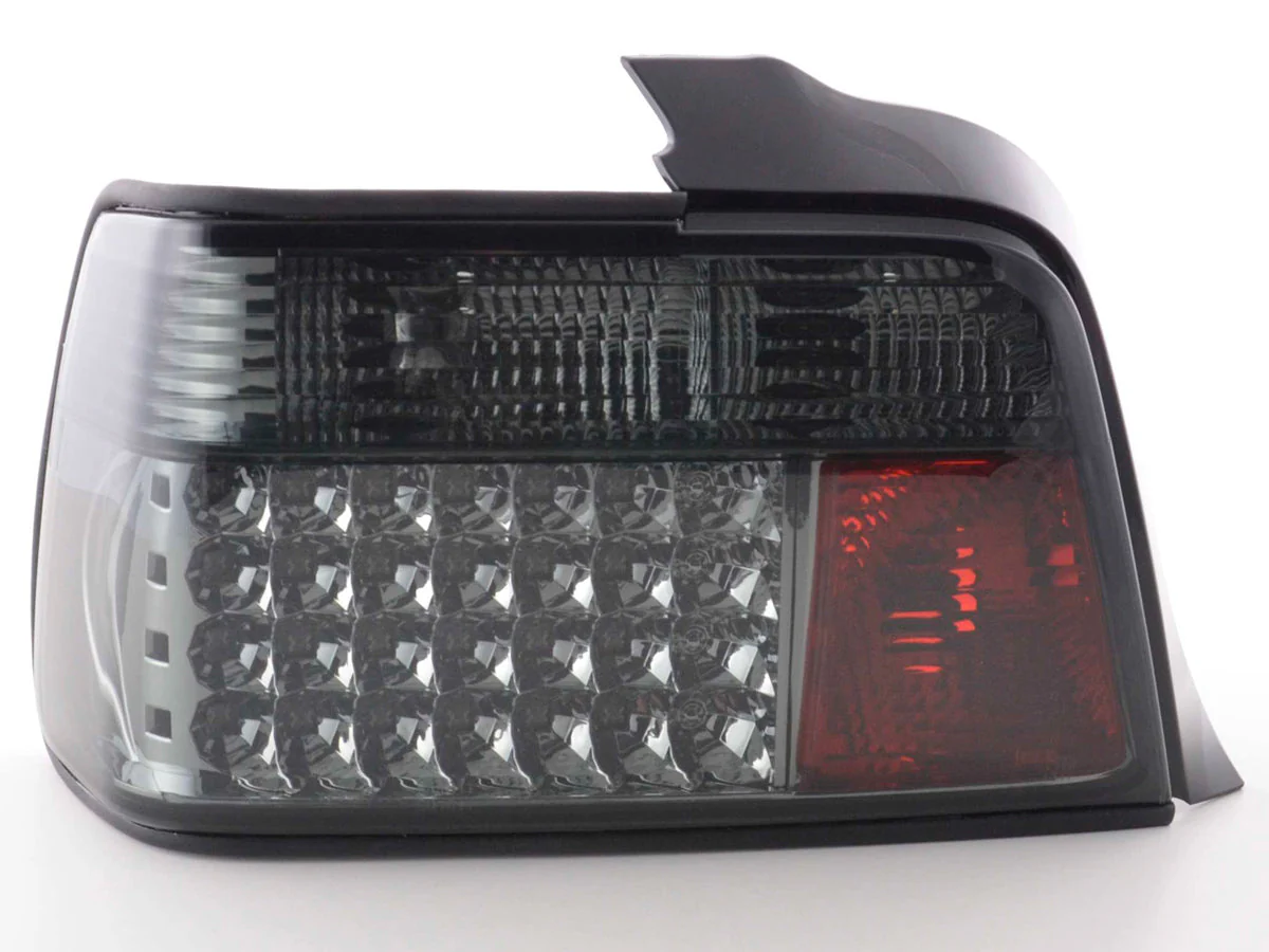 Pilotos traseros LED BMW Serie 3 Berlina E36 91-98 negro - Image 6