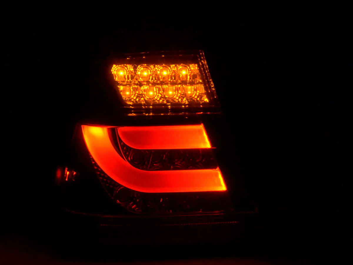 Pilotos traseros LED BMW Serie 3 E46 Berlina 02-05 negro - Image 5