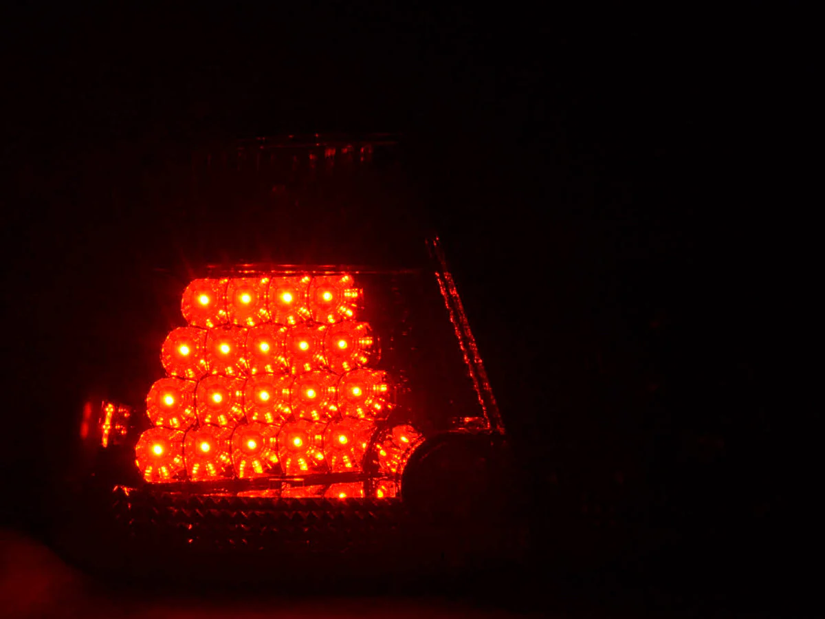 Pilotos traseros LED BMW Serie 3 Berlina E46 01-05 negro - Image 4