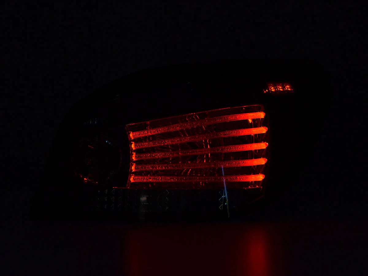 Pilotos traseros LED BMW serie 5 E60 Berlina 08-09 negro - Image 2
