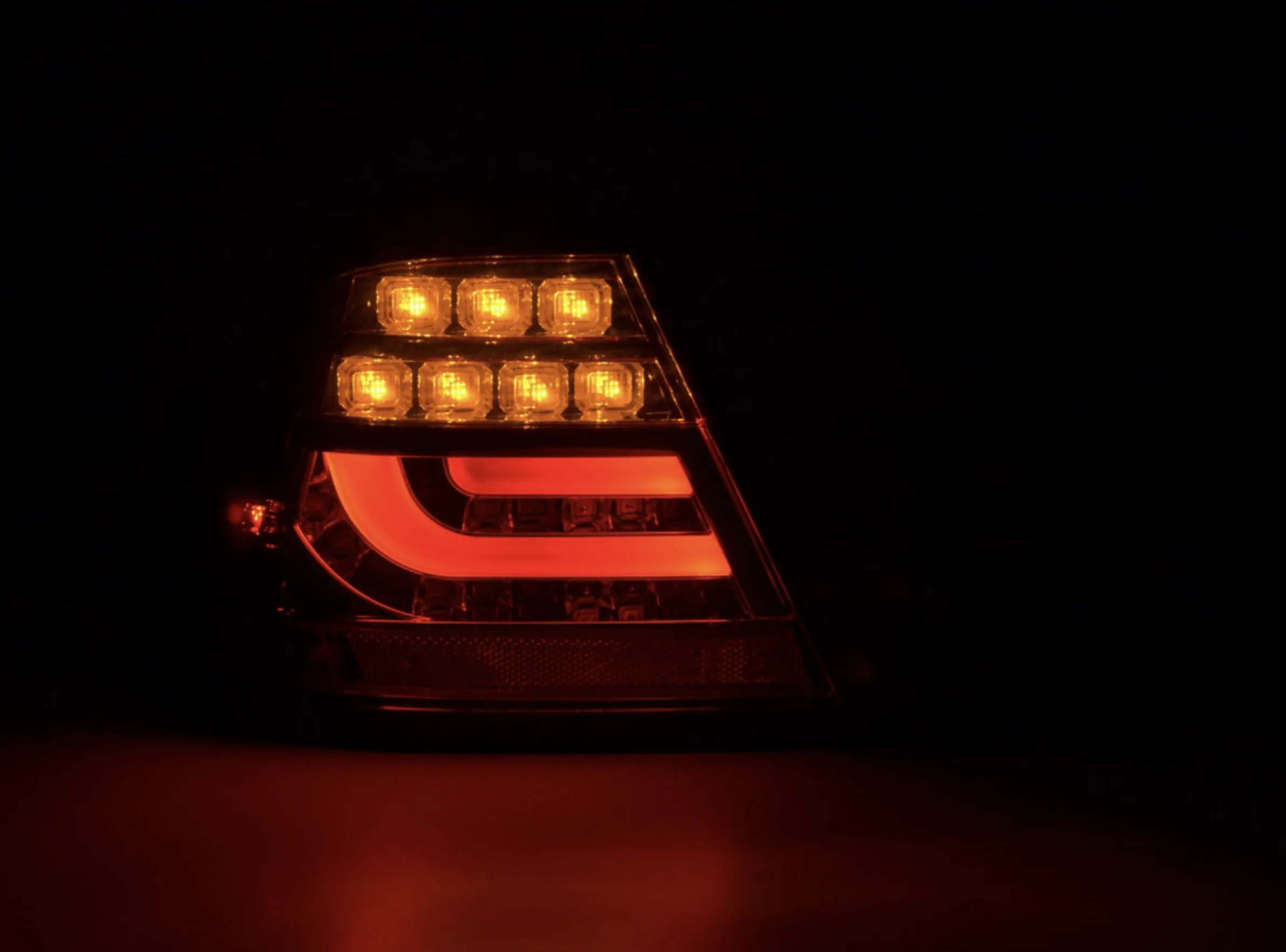 Pilotos traseros LED BMW Serie 3 E46 Coupe 03-07 rojo / negro - Image 4