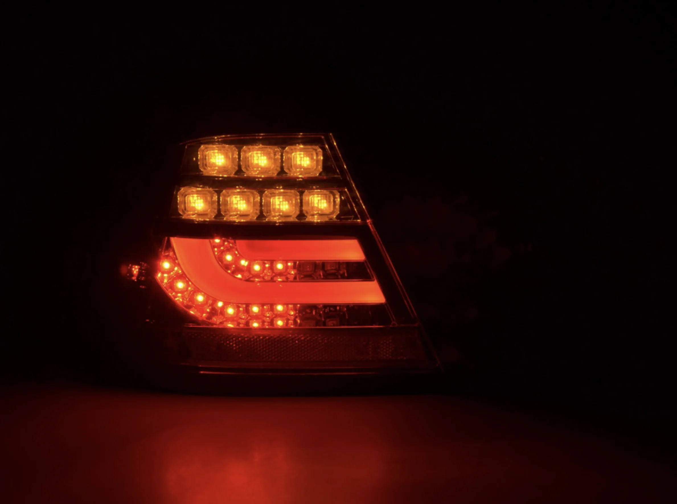 Pilotos traseros LED BMW Serie 3 E46 Coupe 03-07 rojo / negro - Image 5