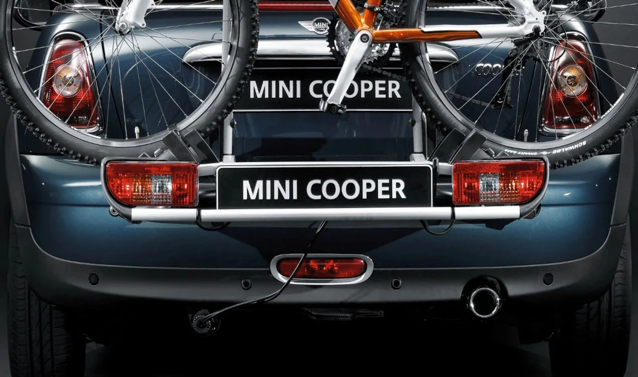 Portabicicletas trasero para 2 bicicletas OEM 82722230146 para MINI Countryman R60 (2010-2016), MINI Paceman R61 (2012-2016). Original MINI.
