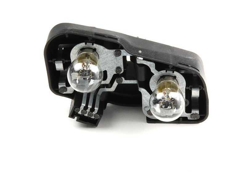 Portalámparas trasero derecho OEM 63218374808 para BMW Serie 3 E46. Original BMW.