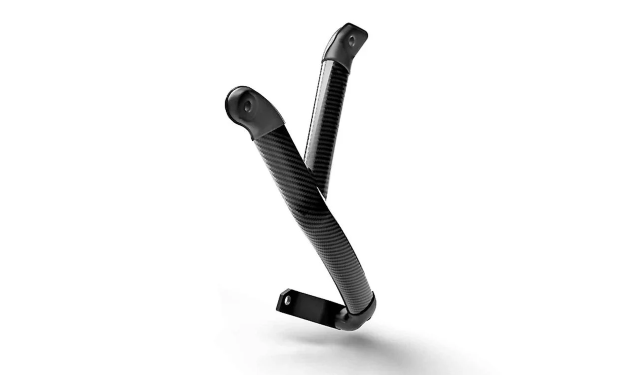 Protección de motor M derecha en carbono brillo OEM 77148393840 para motos BMW S 1000 XR K69, S 1000 XR 24, M 1000 XR KM9. Original BMW Motorrad