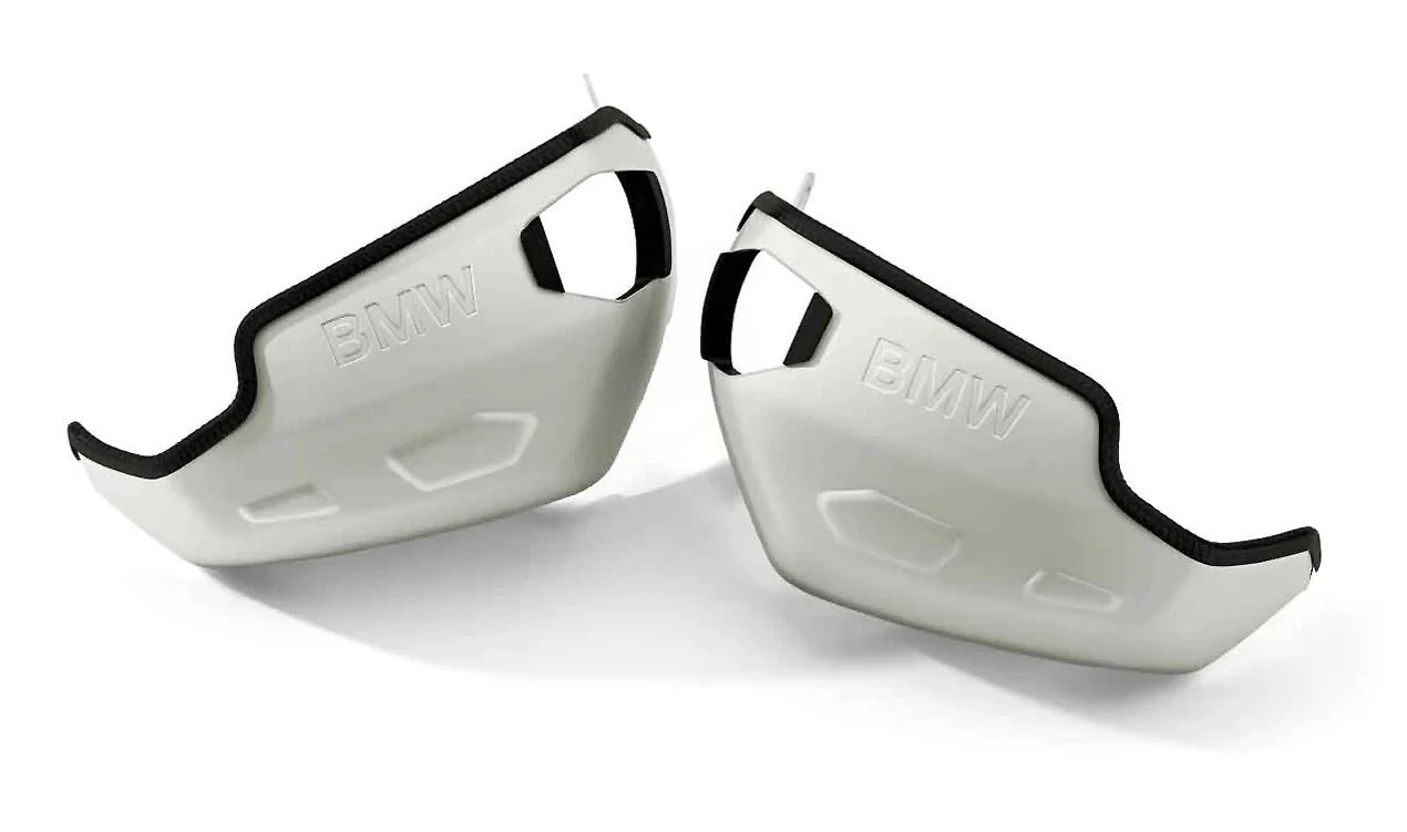 Protección tapa de culata izquierda OEM 11127717585 para motos BMW R nineT, R 1200 GS, R 1200 RT... y más. Original BMW Motorrad.
