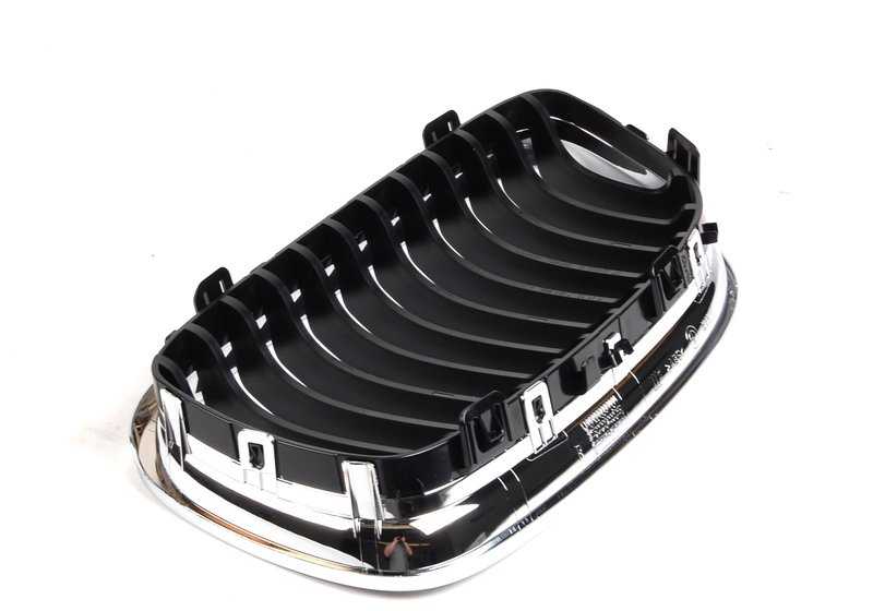 Rejilla de adorno con marco cromado derecho OEM 51137201968 para BMW Serie 3 E90 LCI, E91 LCI. Original BMW. - Image 2