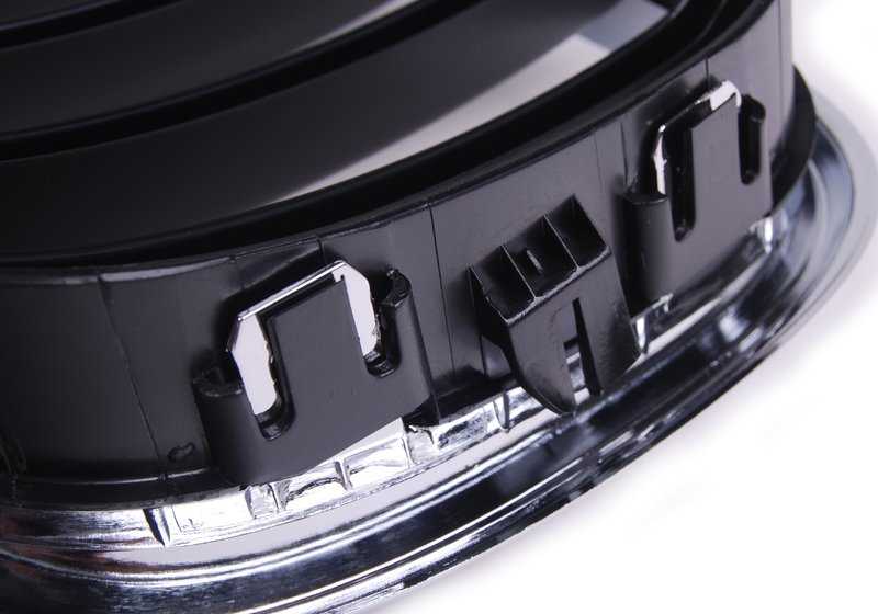 Rejilla de adorno delantera derecha OEM 51138402646 para BMW X5 E53. Original BMW. - Image 3