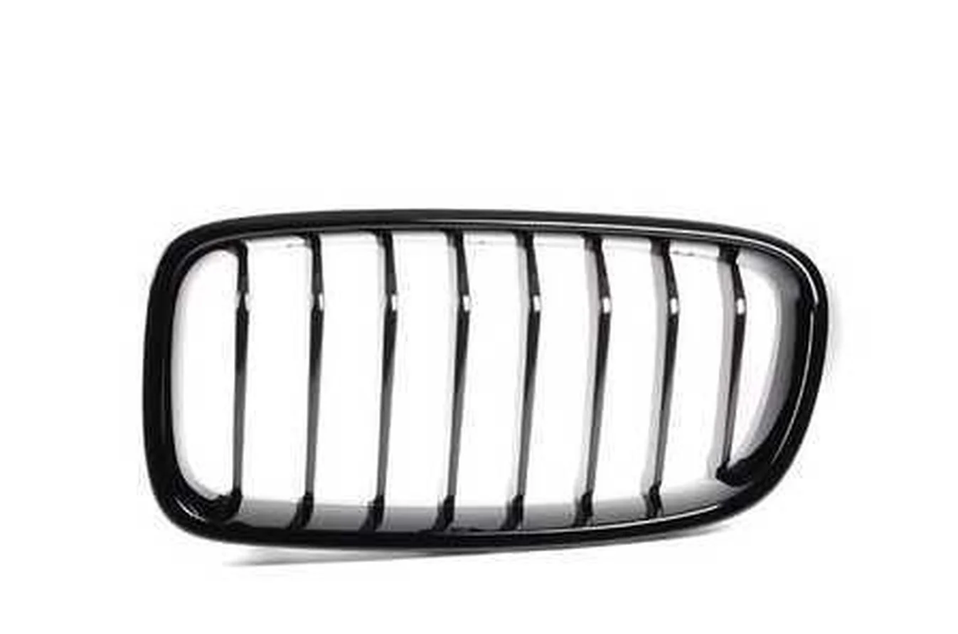 Rejilla decorativa M Performance negro brillo izquierda OEM 51712240775 para BMW F30, F30 LCI, F31, F31 LCI. Original BMW.