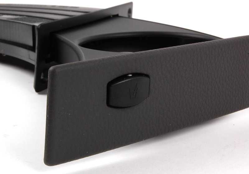 Soporte para bebidas interior OEM 51457063167 en color Basaltgrau para BMW Serie 5 E60, E60 LCI, E61, E61 LCI. Original BMW. - Image 2